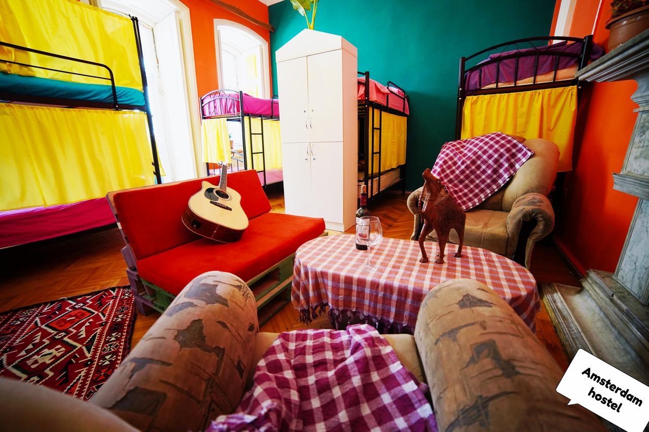 Amsterdam Hostel บากู ภายนอก รูปภาพ