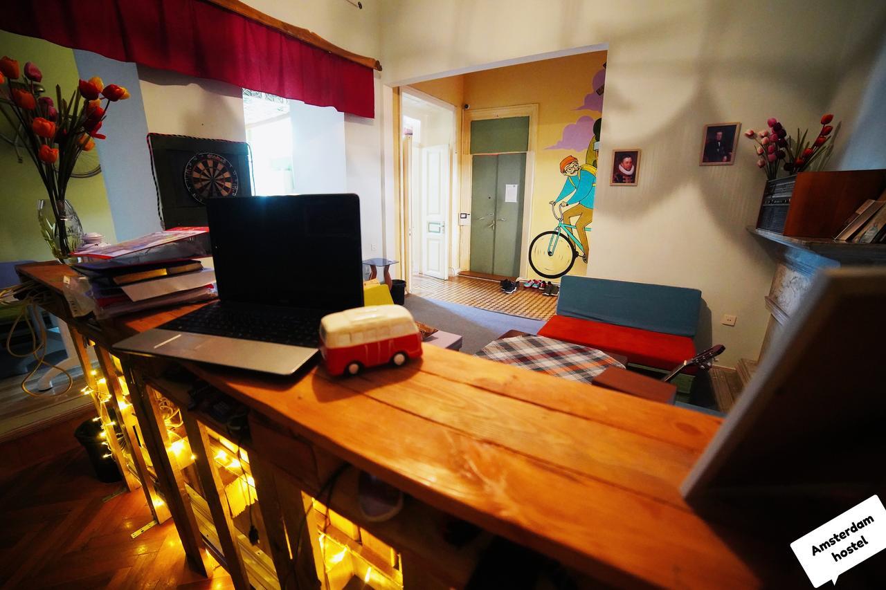 Amsterdam Hostel บากู ภายนอก รูปภาพ