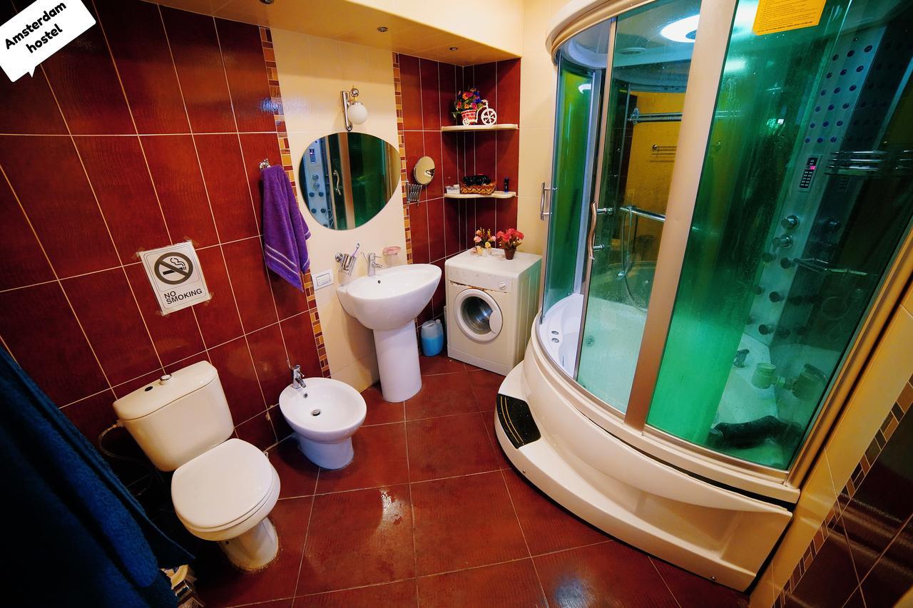 Amsterdam Hostel บากู ภายนอก รูปภาพ