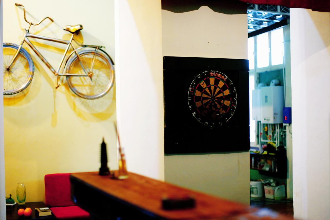 Amsterdam Hostel บากู ภายนอก รูปภาพ