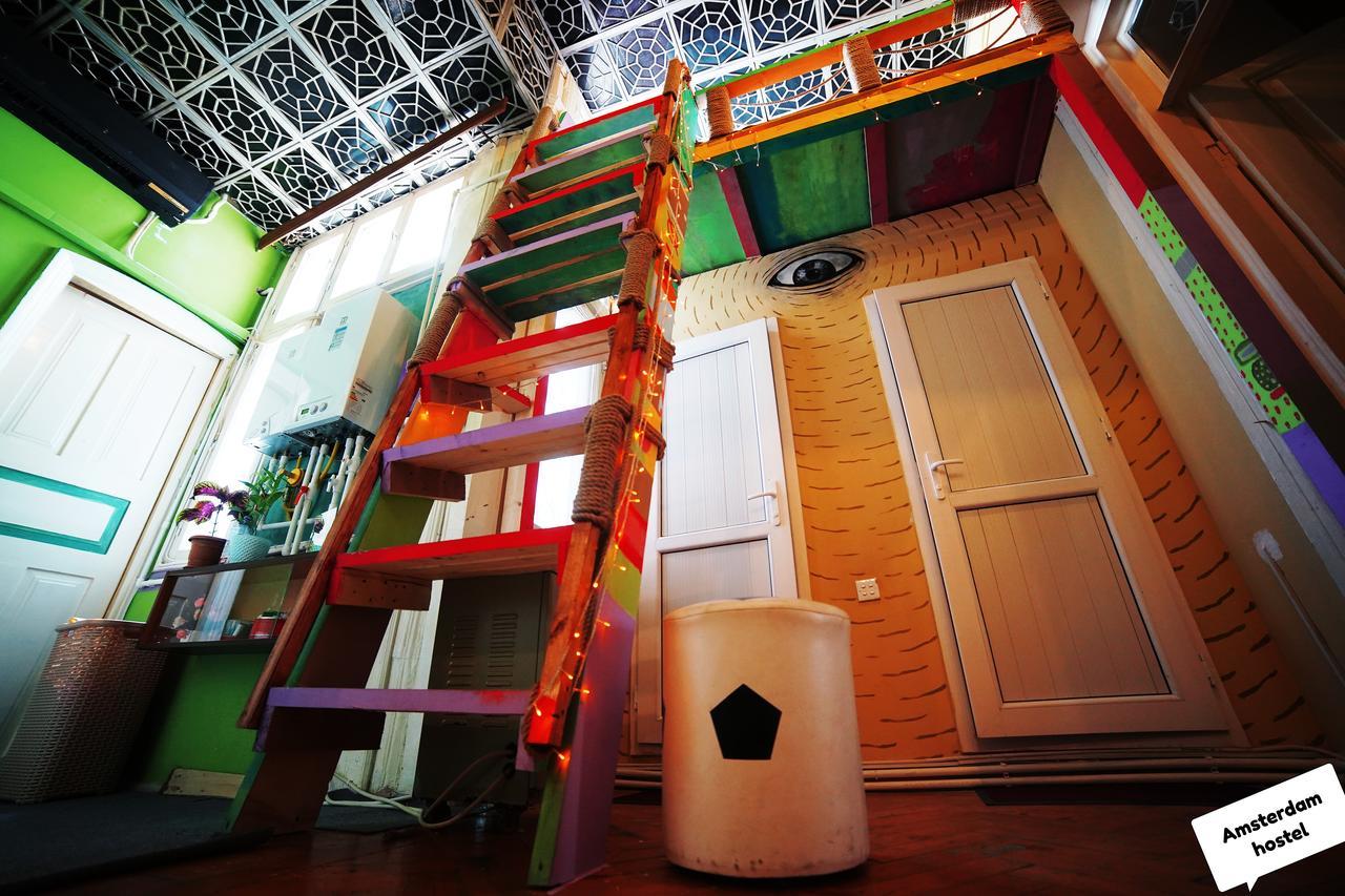 Amsterdam Hostel บากู ภายนอก รูปภาพ