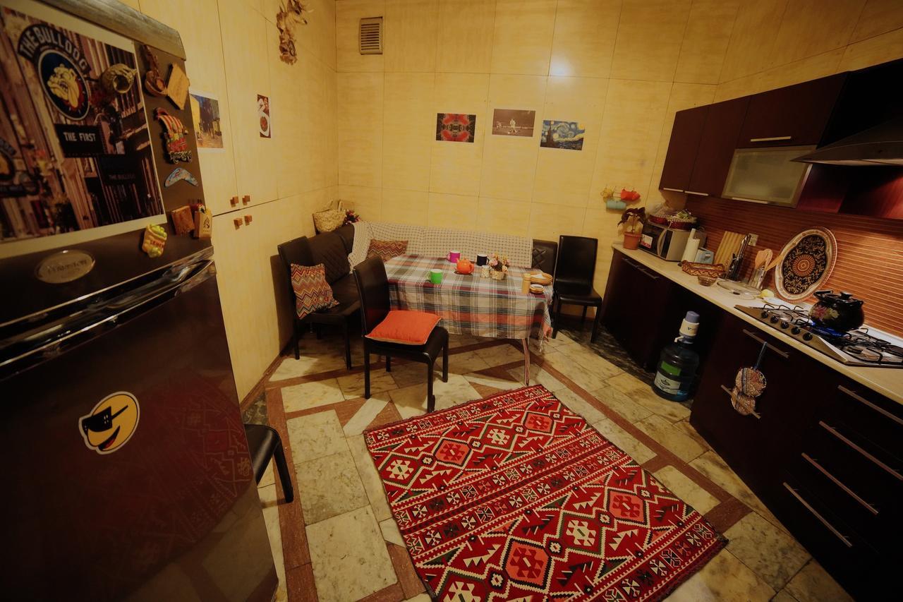 Amsterdam Hostel บากู ภายนอก รูปภาพ